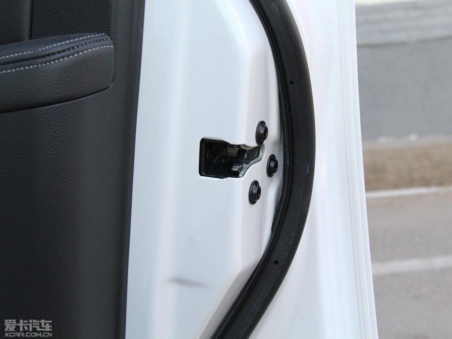 2014E610 CROSS 1.5L քm