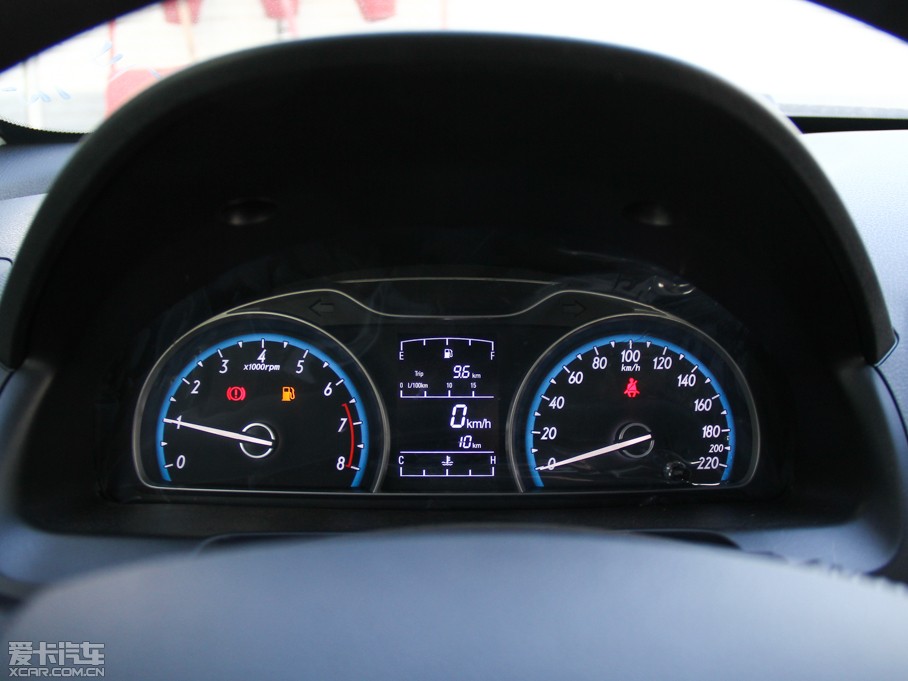 2014E610 CROSS 1.5L քm