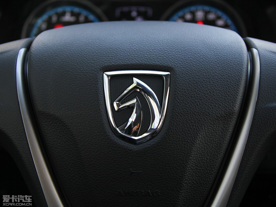 2014E610 CROSS 1.5L քm