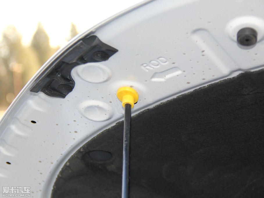 2014��E610 CROSS 1.5L �ք����m��