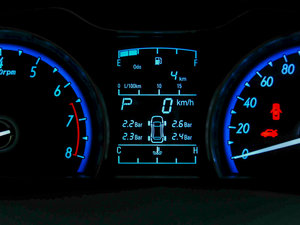 2014CROSS 1.5L ԄӺA п؅^