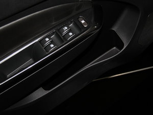 2014CROSS 1.5L Ԅ(dng)A g