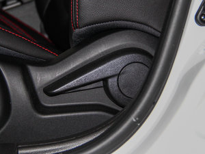 2014CROSS 1.5L ԄӺA g