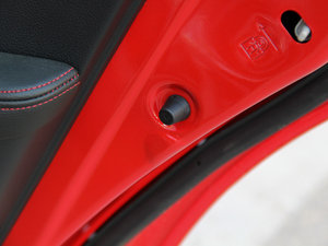 2014CROSS 1.5L Ԅ(dng)A g