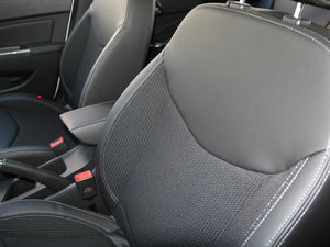 2014CROSS 1.5L քm g