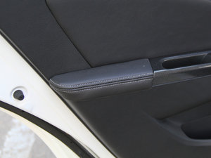 2014CROSS 1.5L քm g