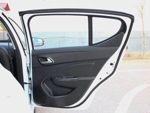 2014CROSS 1.5L քm g