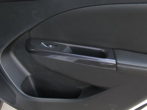 2014CROSS 1.5L քm g