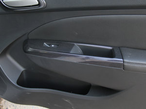 2014CROSS 1.5L քm g