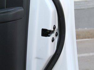 2014CROSS 1.5L քm g