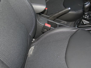 2014CROSS 1.5L քm g