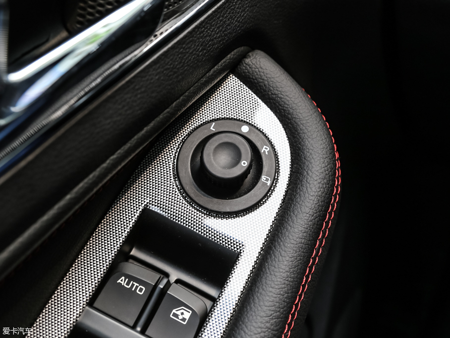 2015E560 1.8L քӾӢ