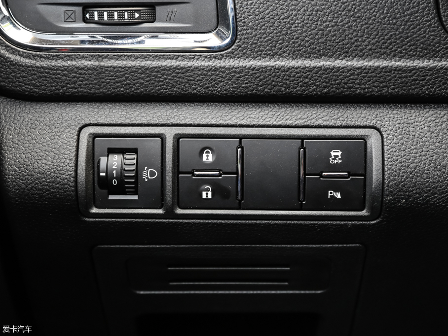 2015E560 1.8L քӾӢ