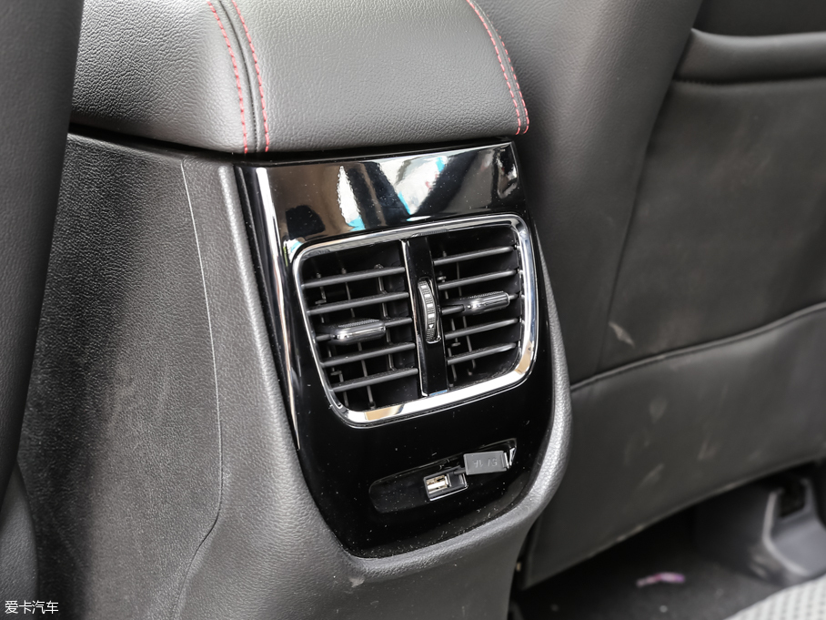 2015E560 1.8L քӾӢ