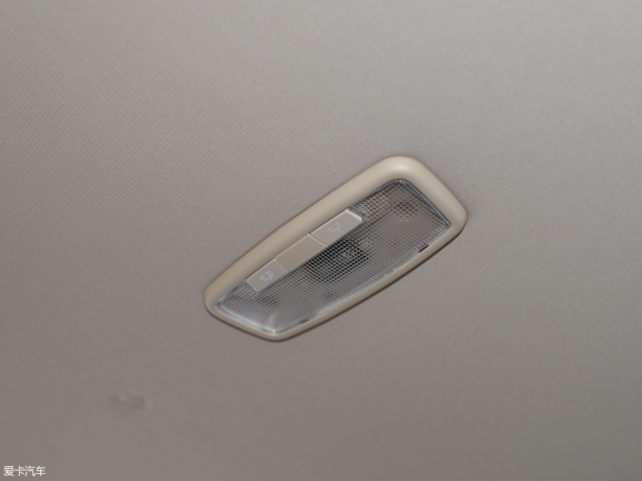 2015E560 1.8L քӺA