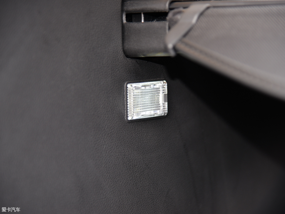 2015E560 1.8L քӺA