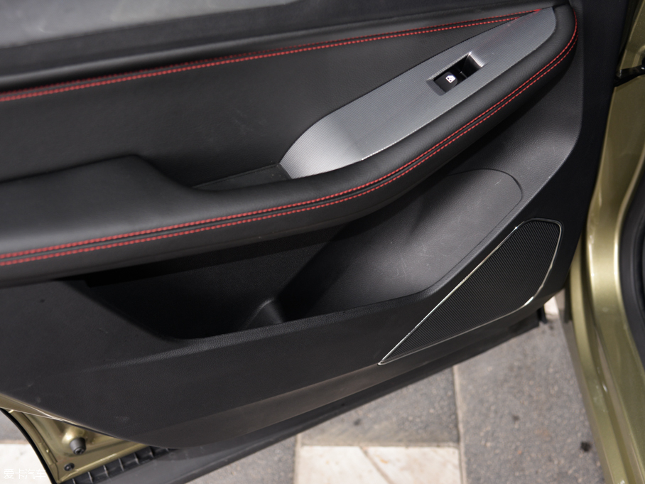 2015E560 1.8L քӺA