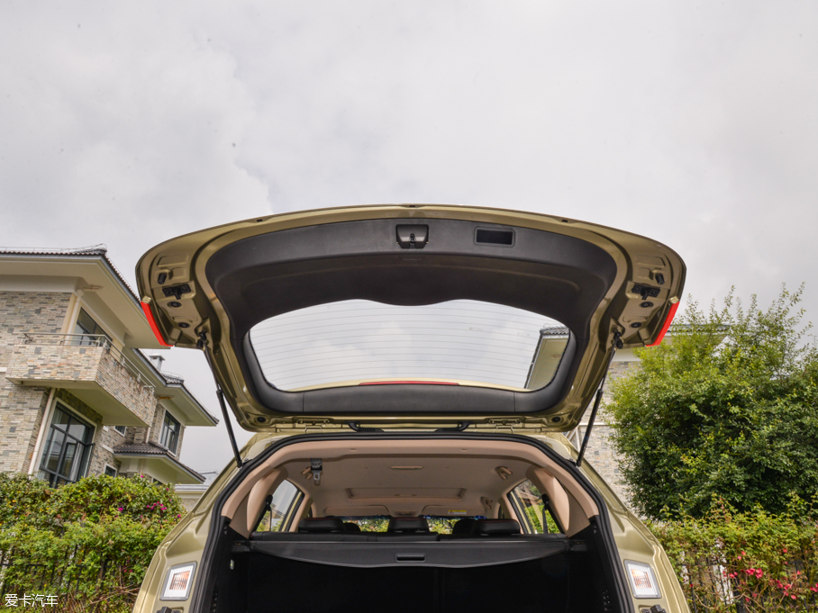 2015E560 1.8L քӺA