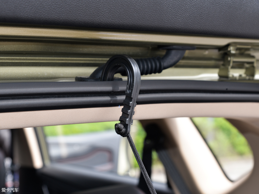 2015E560 1.8L քӺA