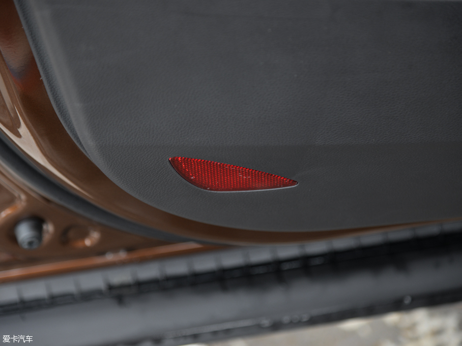 2015E560 1.8L քӺA