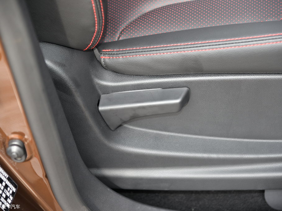 2015E560 1.8L քӺA