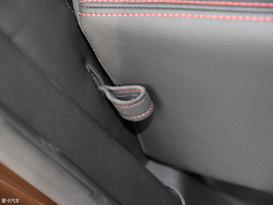 2015E560 1.8L քӺA