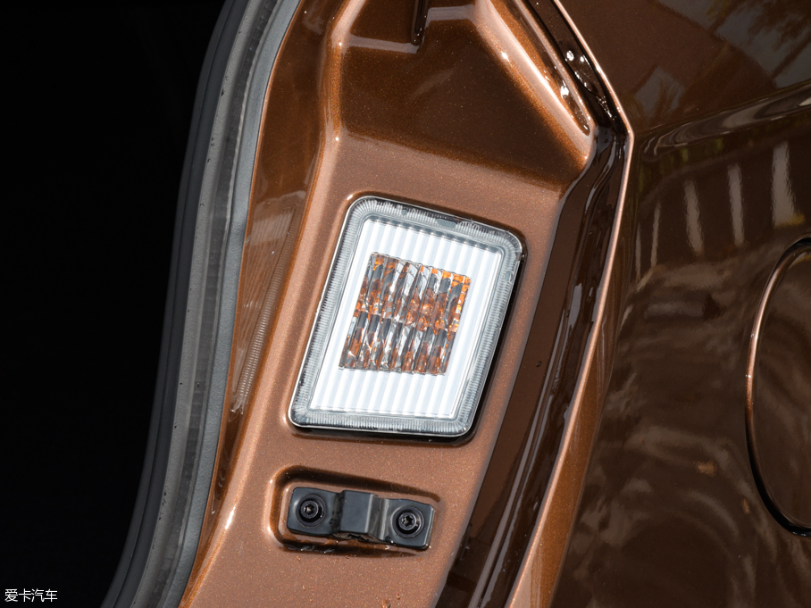 2015E560 1.8L քӺA