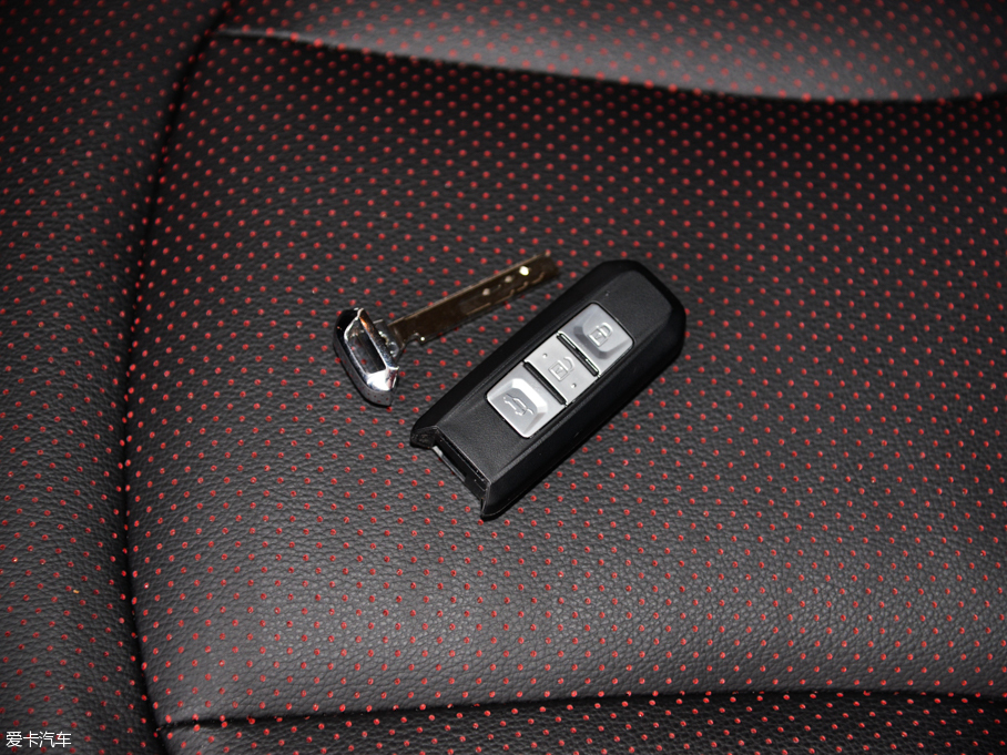 2015E560 1.8L քӺA