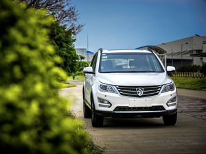 2015款1.8L 手动精英型 整体外观