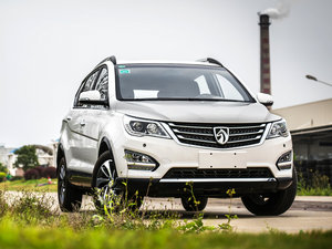 2015款1.8L 手动精英型 整体外观