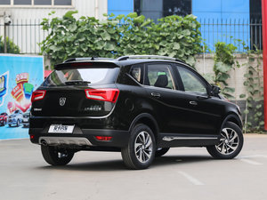 2015款1.8L 手动精英型 整体外观
