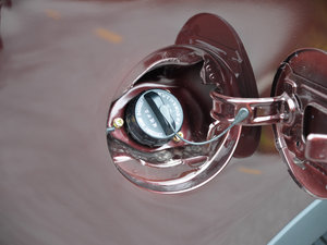 20151.8L քӺA (ji)^