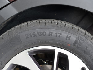 2015款1.8L 手动豪华型 轮胎尺寸