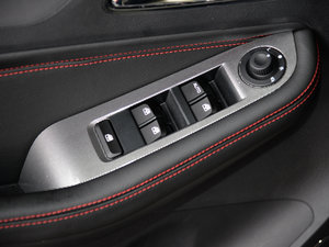 20151.8L քӺA {܇ƅ^	