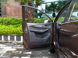 2015款1.8L 手动豪华型 驾驶位车门