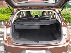 2015款1.8L 手动豪华型 行李厢空间