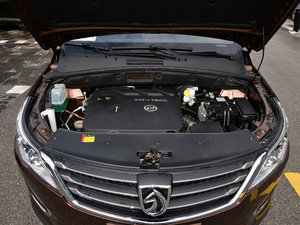 2015款1.8L 手动豪华型 发动机