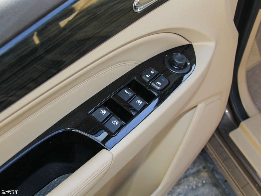 2016E730 1.5L քm 7 V