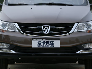2016款1.8L 手动豪华型 7座 中网