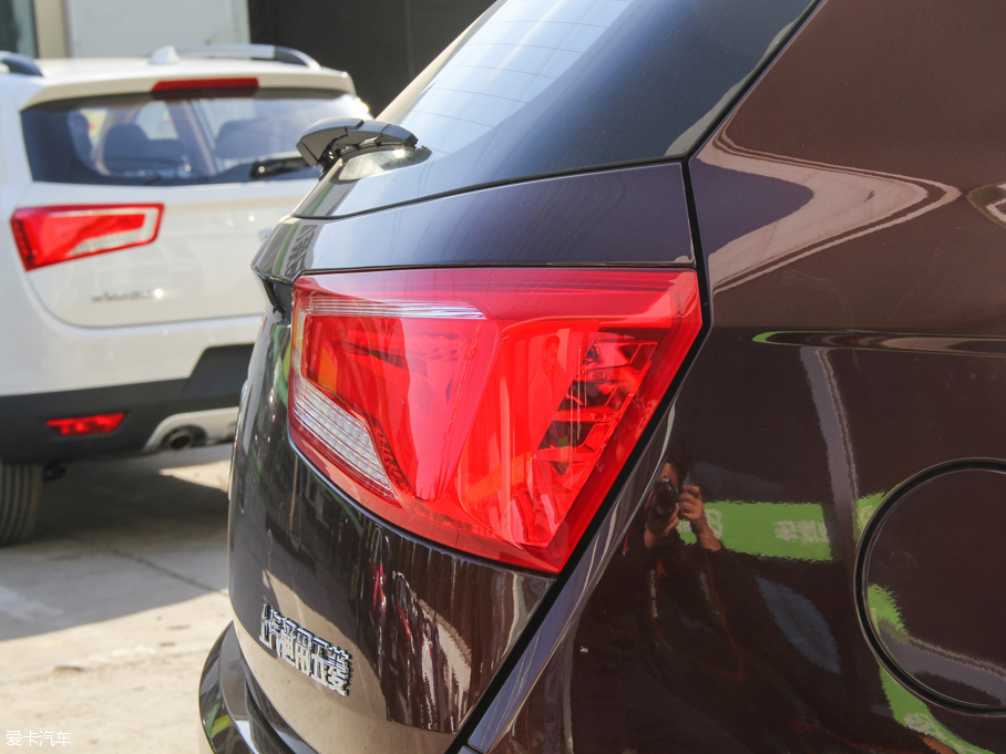 2016E560 1.8L քӺA