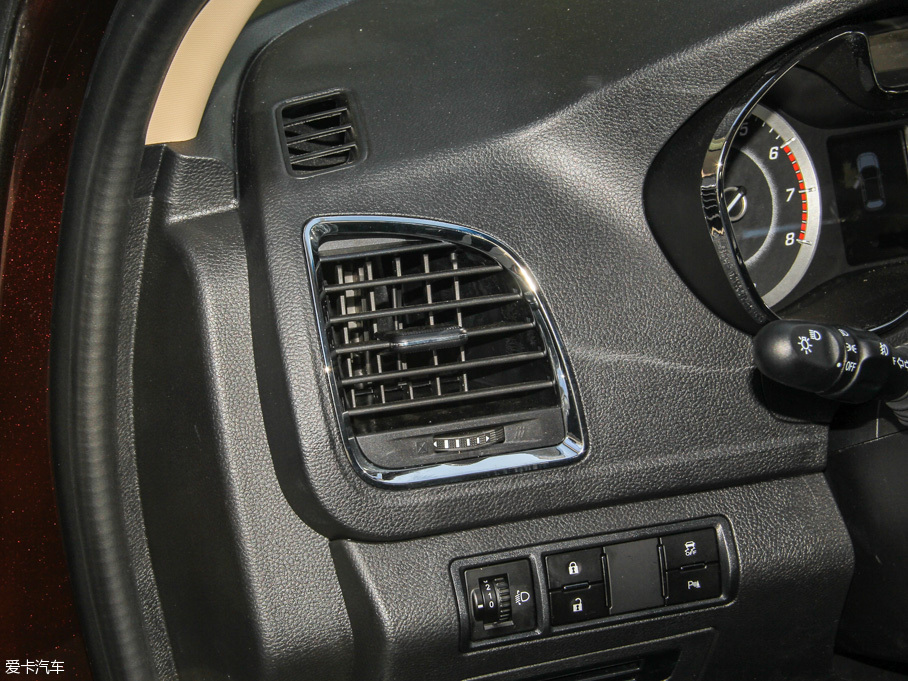 2016E560 1.8L քӺA