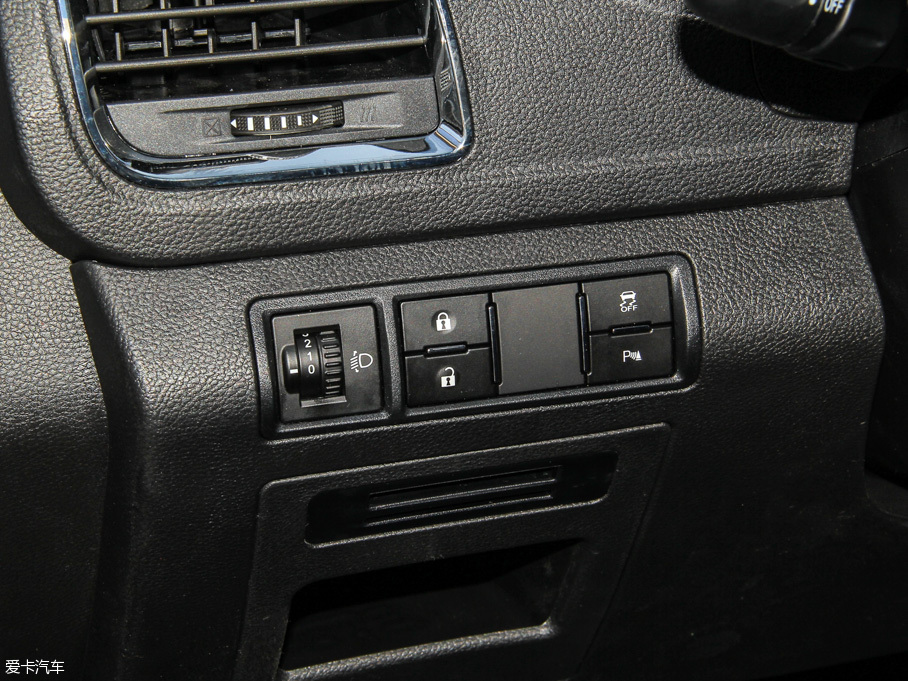 2016E560 1.8L քӺA