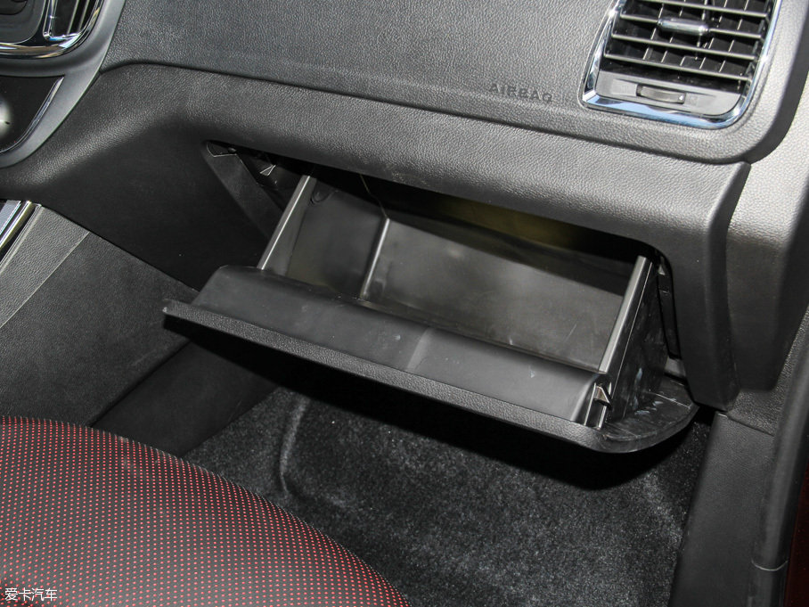 2016E560 1.8L քӺA