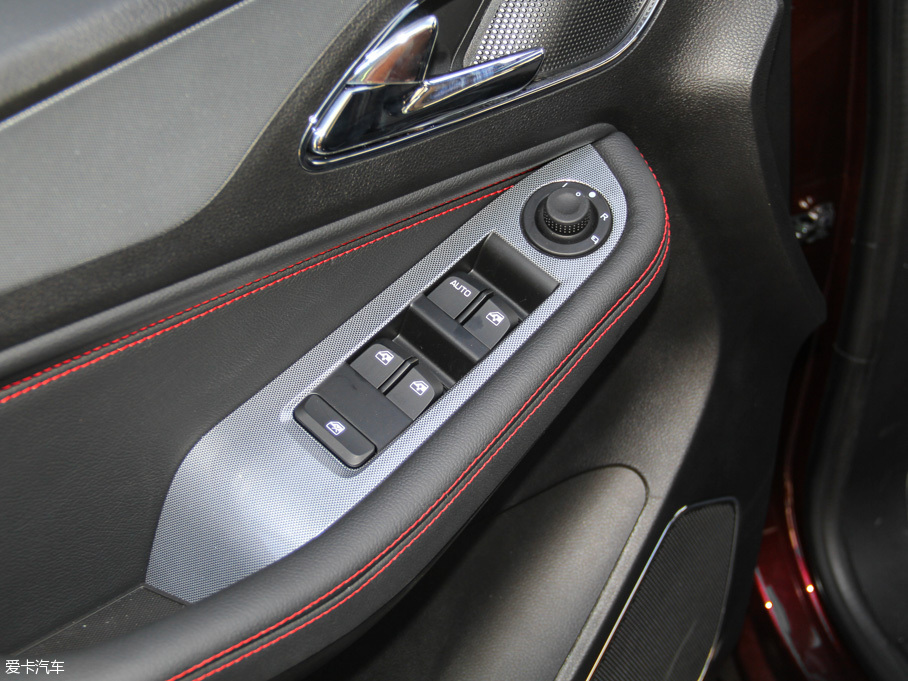 2016E560 1.8L քӺA