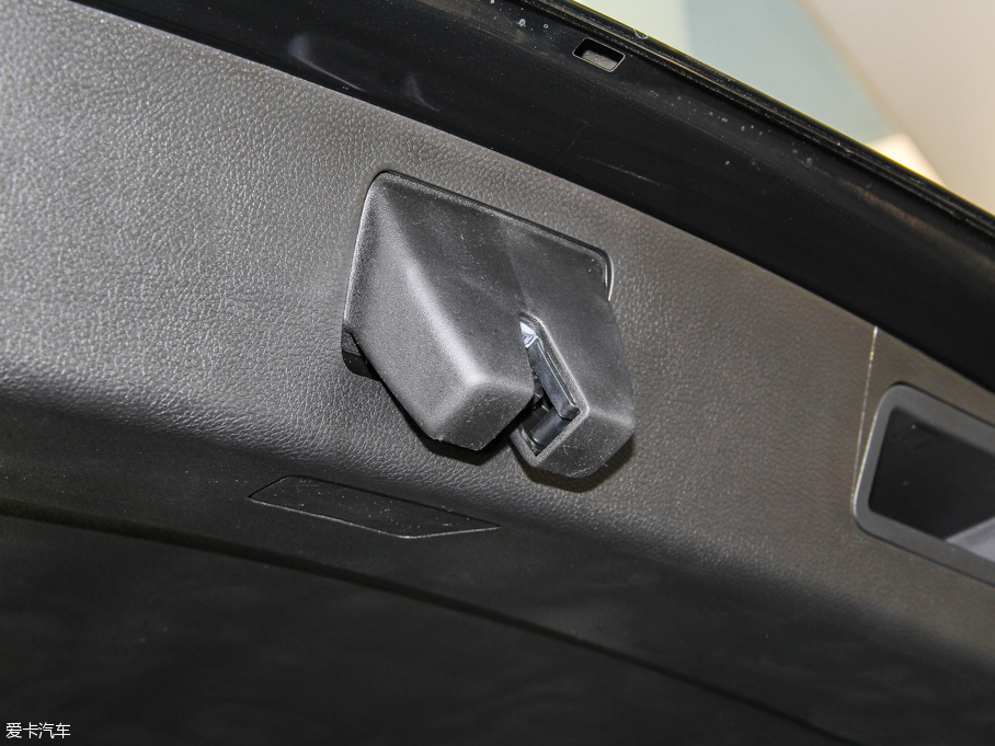 2016E560 1.8L քӾӢ