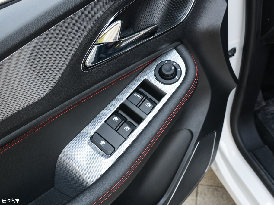 2016E560 1.8L iAMTA