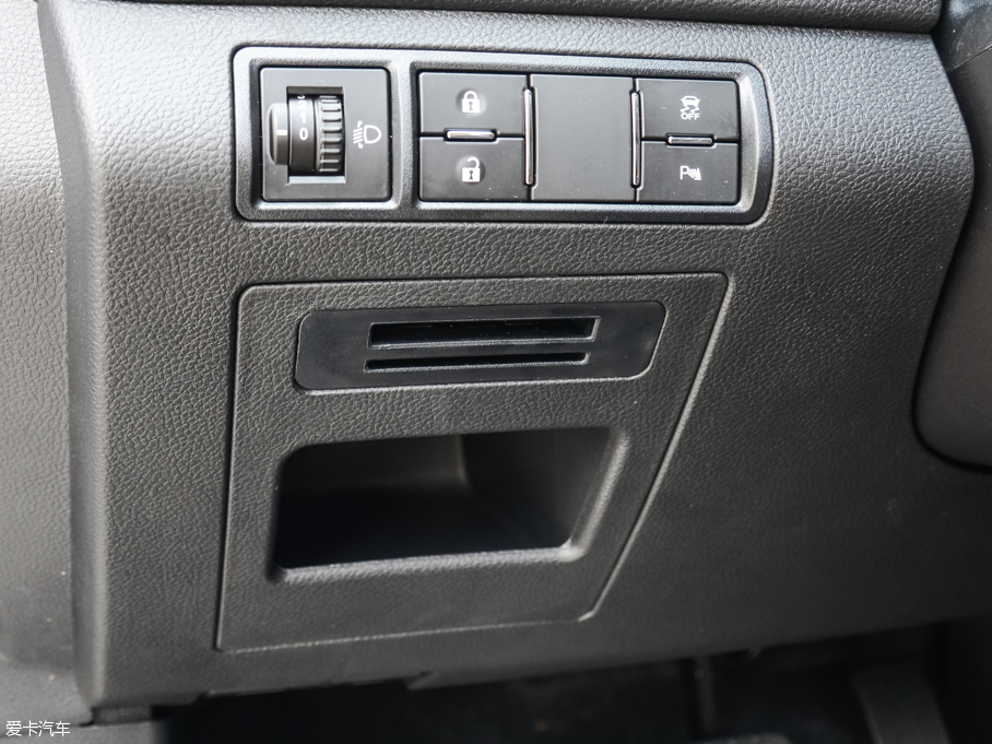 2016E560 1.8L iAMTA