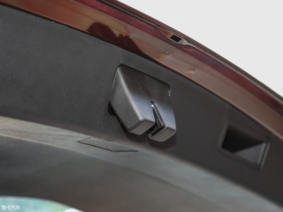 2016E560 1.8L քӾӢ