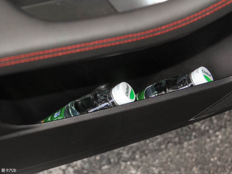 2016E560 1.5T քӺA