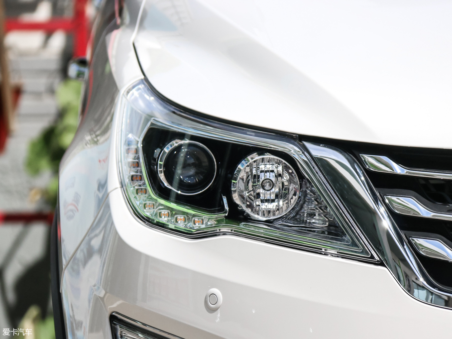 2016E560 1.5T քӺA